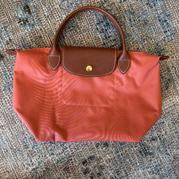New Condition Small Salmon Longchamp Le Pliage Original Handbag - Picture 1 of 4